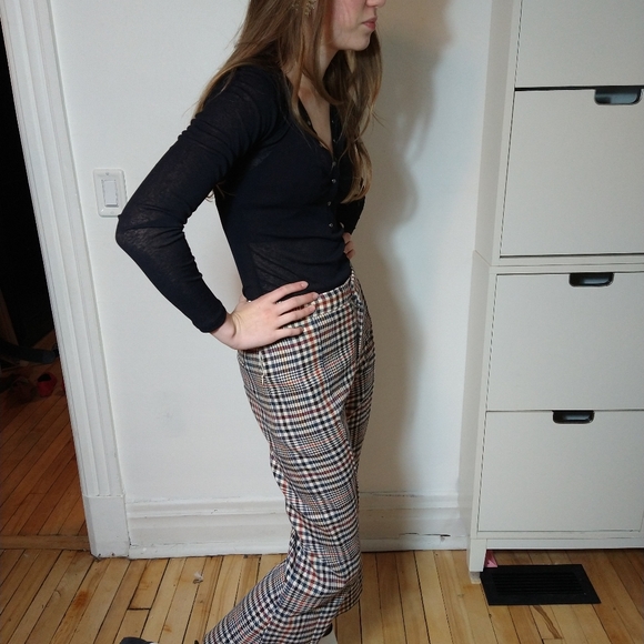 Contemporary Cropped Plaid pants size 4  versatile both casual or chic cream - Picture 10 of 11
